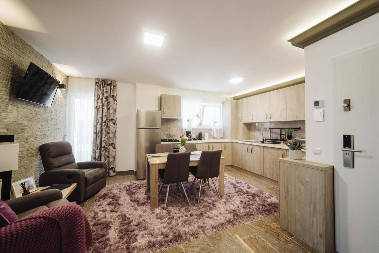 Diandra Residence Cluj-Napoca Eksteriør billede
